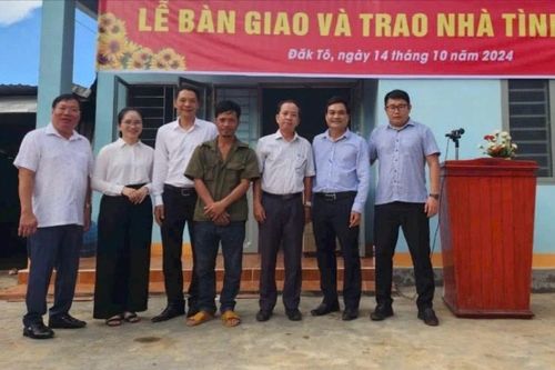 Dồn lực giảm nghèo đa chiều