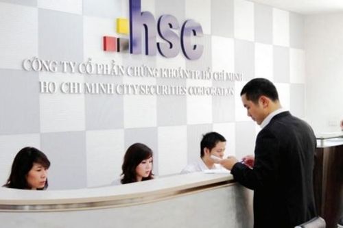 Chứng khoán HSC chốt ngày tạm ứng cổ tức tiền mặt