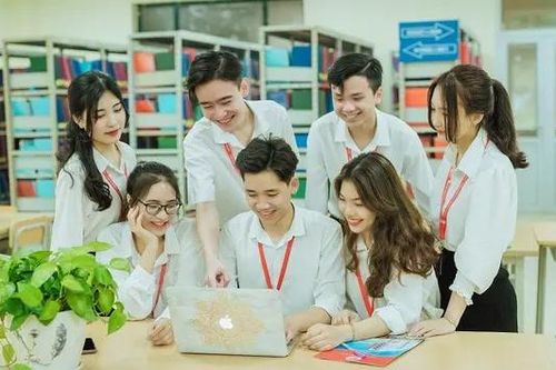 Nhiều ngành học được miễn học phí 100%