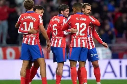 Atletico Madrid giành lại vị trí dẫn đầu La Liga