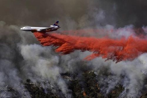 Hơn 35.000 hộ gia đình tại Los Angeles vẫn mất điện