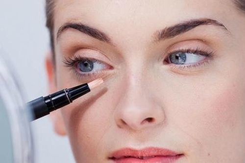 Cách tạo lớp nền hoàn hảo trong thời tiết hanh khô