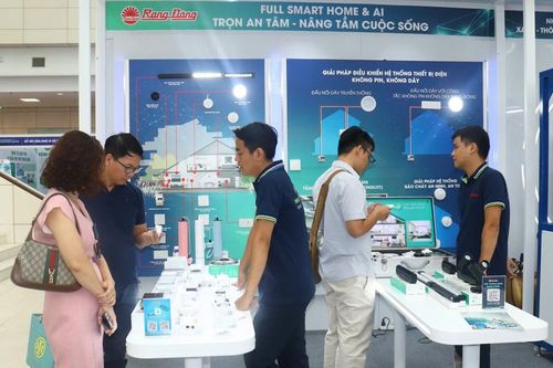 Công nghệ cao trong kỷ nguyên vươn mình