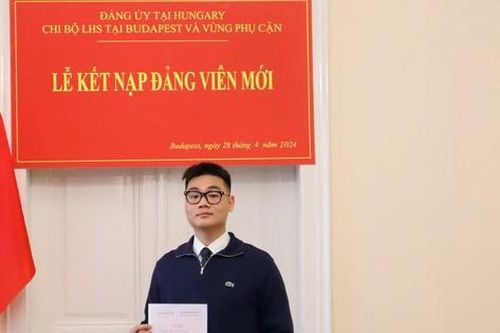 Từ giảng đường Hungary đến danh hiệu 'Sinh viên 5 tốt' cấp Trung ương