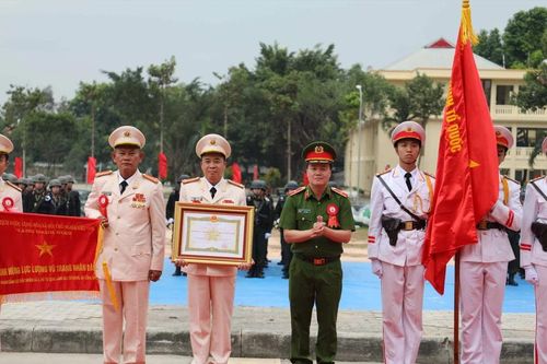 Đoàn Cảnh sát đặc nhiệm số 2 đón nhận danh hiệu Anh hùng Lực lượng vũ trang nhân dân