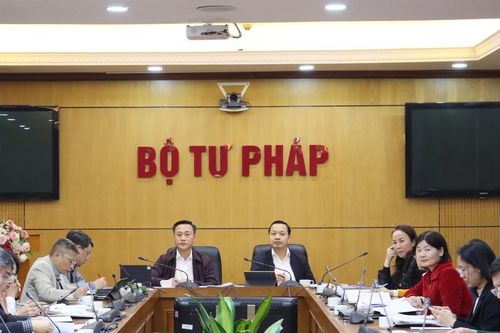 Khơi thông nguồn lực phát triển đô thị