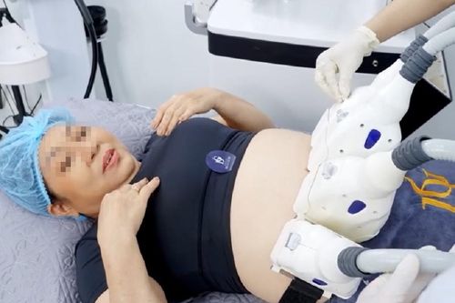 Cơ sở cắt tóc, gội đầu nâng ngực chui 'chặt chém' khách hơn 150 triệu đồng
