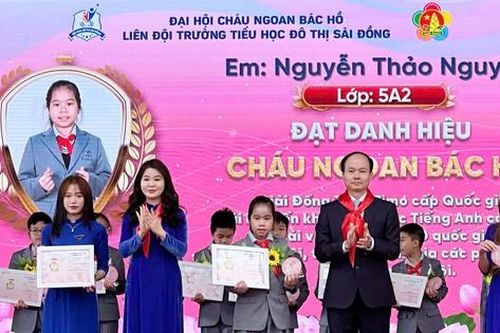 Tuyên dương 95 đội viên tiêu biểu tại Đại hội điểm Cháu ngoan Bác Hồ