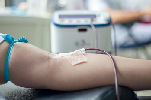 Nam bệnh nhân được 27 người lạ cứu sống