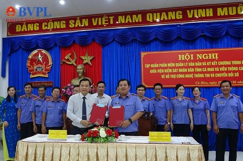 VKSND tỉnh Cà Mau ký kết chương trình phối hợp về ứng dụng CNTT và chuyển đổi số