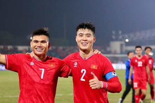 Tuyển thủ Phạm Xuân Mạnh: 'Nếu có cơ hội, sẽ trở về cống hiến cùng bóng đá Xứ Nghệ!'