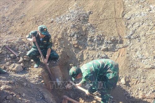 Xử lý an toàn quả bom nặng 227 kg còn sót lại sau chiến tranh