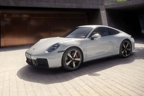 Porsche 911 Carrera S 2025 ra mắt, giá từ 3,7 tỷ đồng