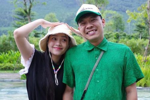 Nam diễn viên thay Công Lý đóng Táo Quân, ngoài đời cưới vợ xinh đẹp là diễn viên múa