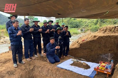 'Còn thông tin về mộ liệt sĩ, còn tổ chức tìm kiếm, quy tập'