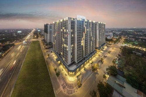 Hàng loạt doanh nghiệp bị UBCKNN xử phạt