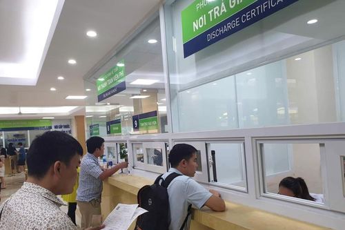 Bộ Y tế phản hồi về chênh lệch giá khám chữa bệnh ở bệnh viện công và tư