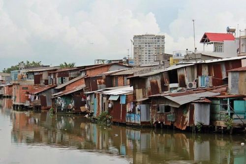 TP. Hồ Chí Minh tăng cường xử lý vi phạm xây dựng không phép trên hành lang sông, kênh, rạch