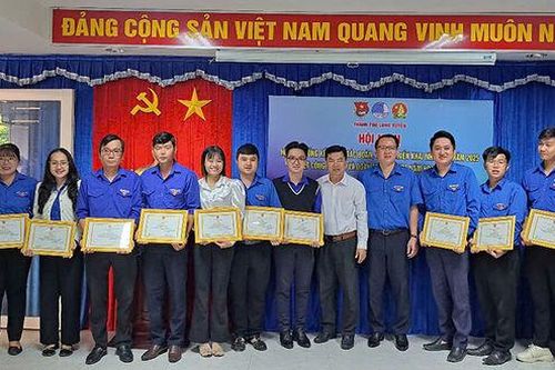 Long Xuyên tổng kết công tác Đoàn, Hội
