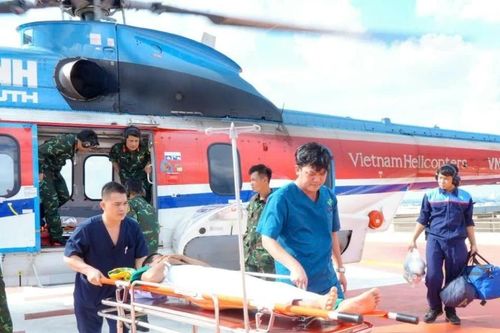 35 năm cứu người ở Trường Sa - Bài 3: Tổ cấp cứu đường không đạt chuẩn quốc tế