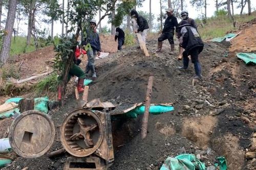 Lạc Dương: Truy quét, giải tỏa nóng các điểm khai thác khoáng sản trái phép
