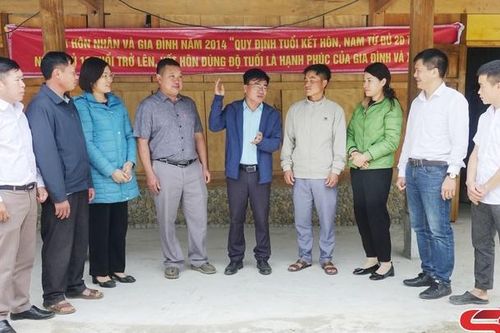 Đồng bào dân tộc Mông huyện Bắc Yên thực hiện tốt '5 có, 5 không'