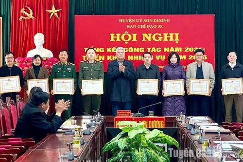 Ban Chỉ đạo 35 huyện Sơn Dương tiếp tục đấu tranh, ngăn chặn các thông tin xuyên tạc, chống phá, sai lệch