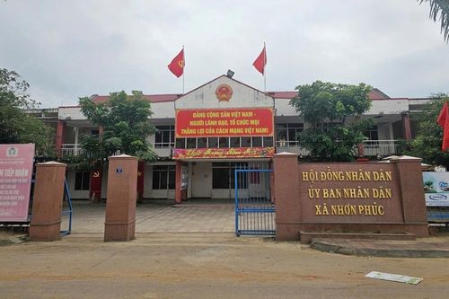 Để xảy ra tình trạng khai thác khoáng sản trái phép, một Chủ tịch UBND xã ở Bình Định bị kỷ luật cảnh cáo