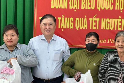 Chủ tịch Liên hiệp các Hội Khoa học và Kỹ thuật Việt Nam Phan Xuân Dũng thăm, chúc Tết Nguyên đán Ất tỵ 2025 tại tỉnh Ninh Thuận