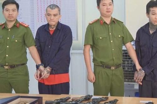 Triệt phá đường dây lớn tàng trữ, mua bán vũ khí quân dụng
