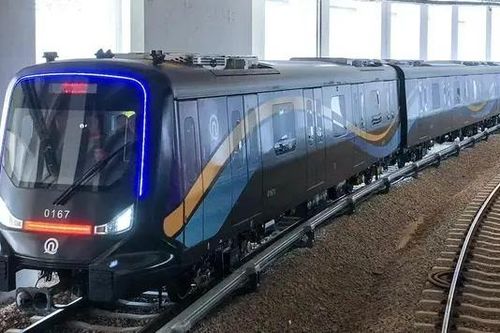 Tàu sợi carbon đầu tiên trên thế giới đi vào hoạt động