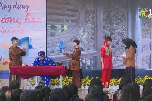 Sân khấu hóa tác phẩm văn học hấp dẫn học sinh