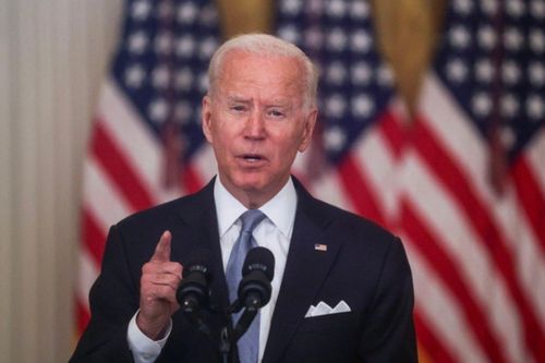 Ông Biden tuyên bố chi trả 100% chi phí phục hồi hậu cháy rừng ở California