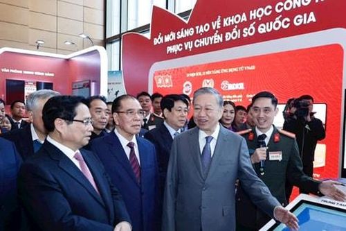 Mở đường cho cuộc cách mạng mới