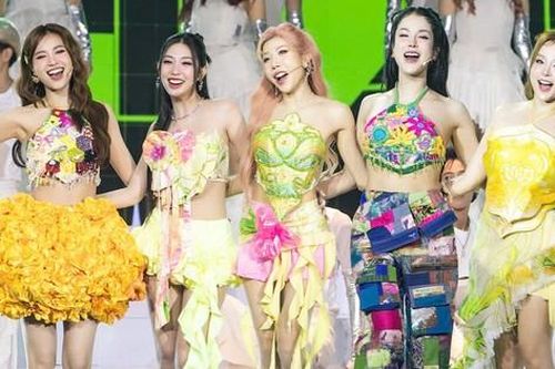 LUNAS làm mới bản hit của Noo Phước Thịnh tại Gala nhạc Việt