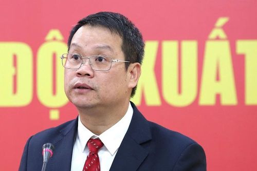 Ông Nguyễn Mạnh Hùng giữ chức Chủ tịch UBND tỉnh Thái Bình