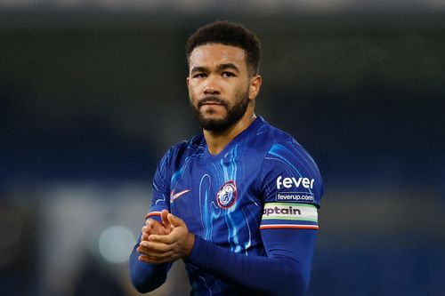 Chelsea chìm trong khủng hoảng