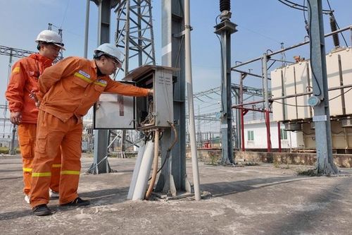 Truyền tải điện Hà Nội bảo đảm an toàn điện dịp Tết Nguyên đán