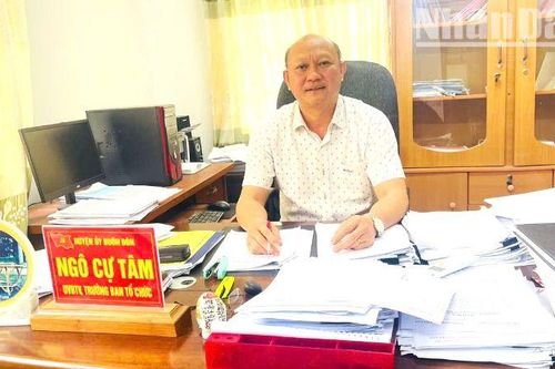 Một huyện biên giới ở Đắk Lắk có 10 cán bộ lãnh đạo làm đơn xin nghỉ hưu trước tuổi