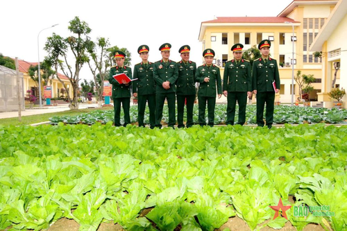 Nâng cao năng lực tăng gia sản xuất, bảo đảm phục vụ Tết và đón nhận chiến sĩ mới