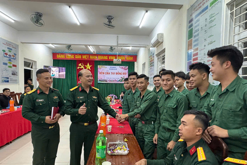Các đơn vị Bộ Tham mưu Quân khu 5 sinh hoạt 'Chia tay đồng đội'