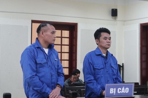 Kẻ bán người mua cùng lãnh án
