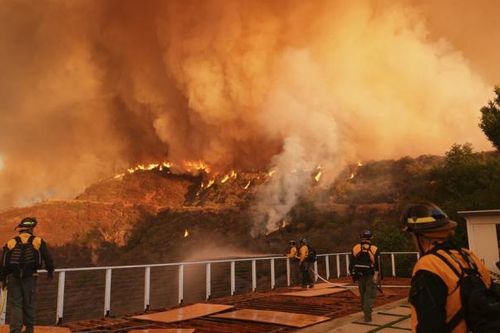 Cháy rừng Los Angeles đã diễn ra suốt một tuần, khi nào mới kết thúc?