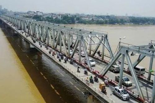 Từ 20/1, xe ô tô chở học sinh được lưu thông qua cầu Chương Dương