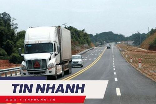 TIN NHANH: Từ ngày 1/1/2025, vạch kẻ đường màu trắng và màu vàng có ý nghĩa là gì?