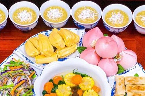 Cúng chay hay cúng mặn ngày Tết: Chuyên gia lên tiếng