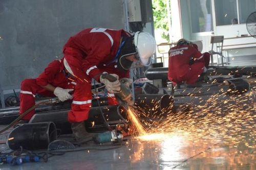CĐ DKVN thúc đẩy người lao động đổi mới tư duy, tích cực thi đua lao động sáng tạo