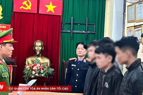 Rủ nhau trả thù bằng dao, nhóm thanh niên bị bắt