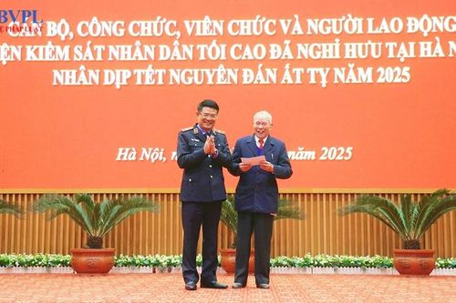 Lãnh đạo VKSND tối cao gặp mặt, chúc Tết cán bộ hưu trí tại Hà Nội