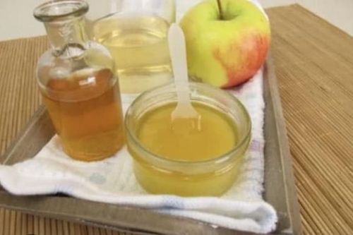 Giấm trắng đổ vào mật ong, tác dụng thật sự phải sống đến 30 năm mới biết.